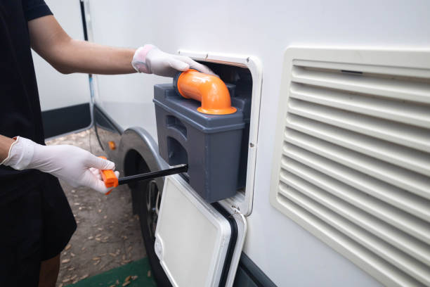 Portable Toilet Options We Offer in Pearson, GA